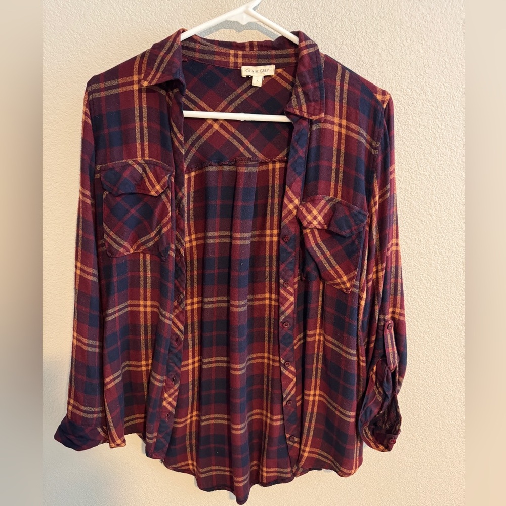 Olivia grey plaid blouse. Size small.